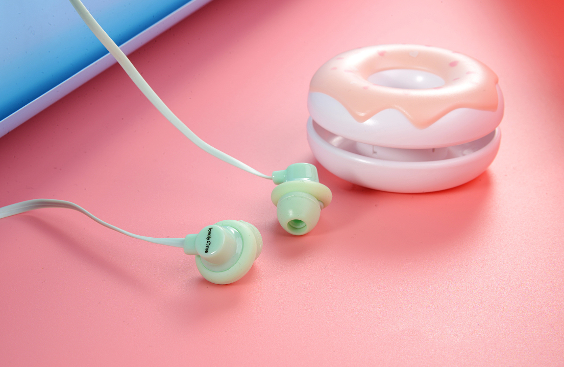 Earphone Lovely Me Q17